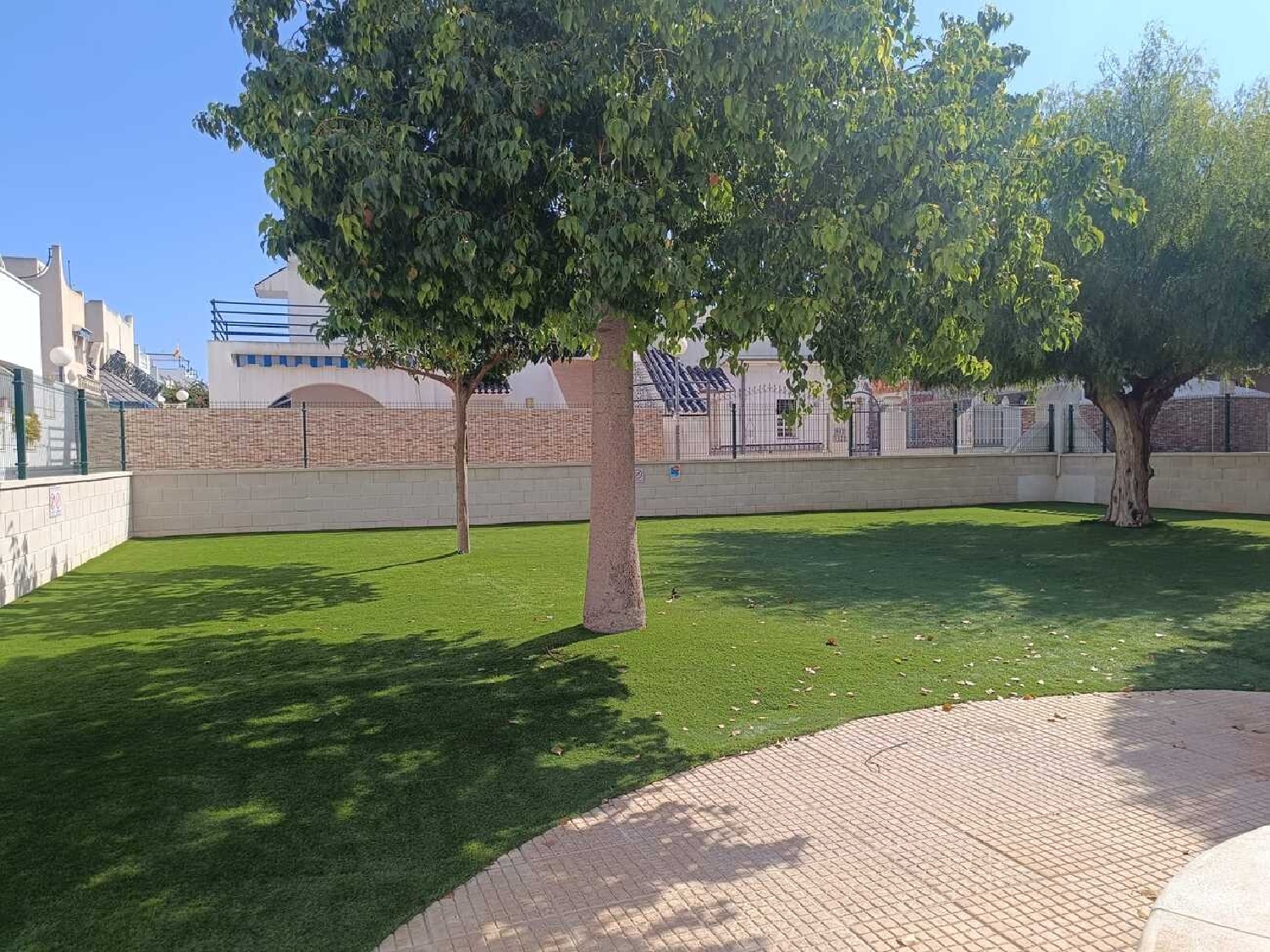  till salu radhus Torrevieja Baix Segura 23