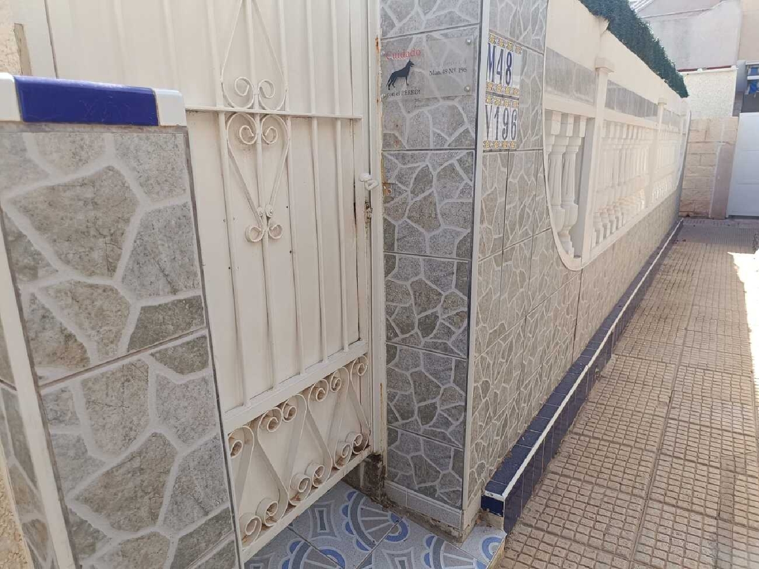  till salu radhus Torrevieja Baix Segura 30