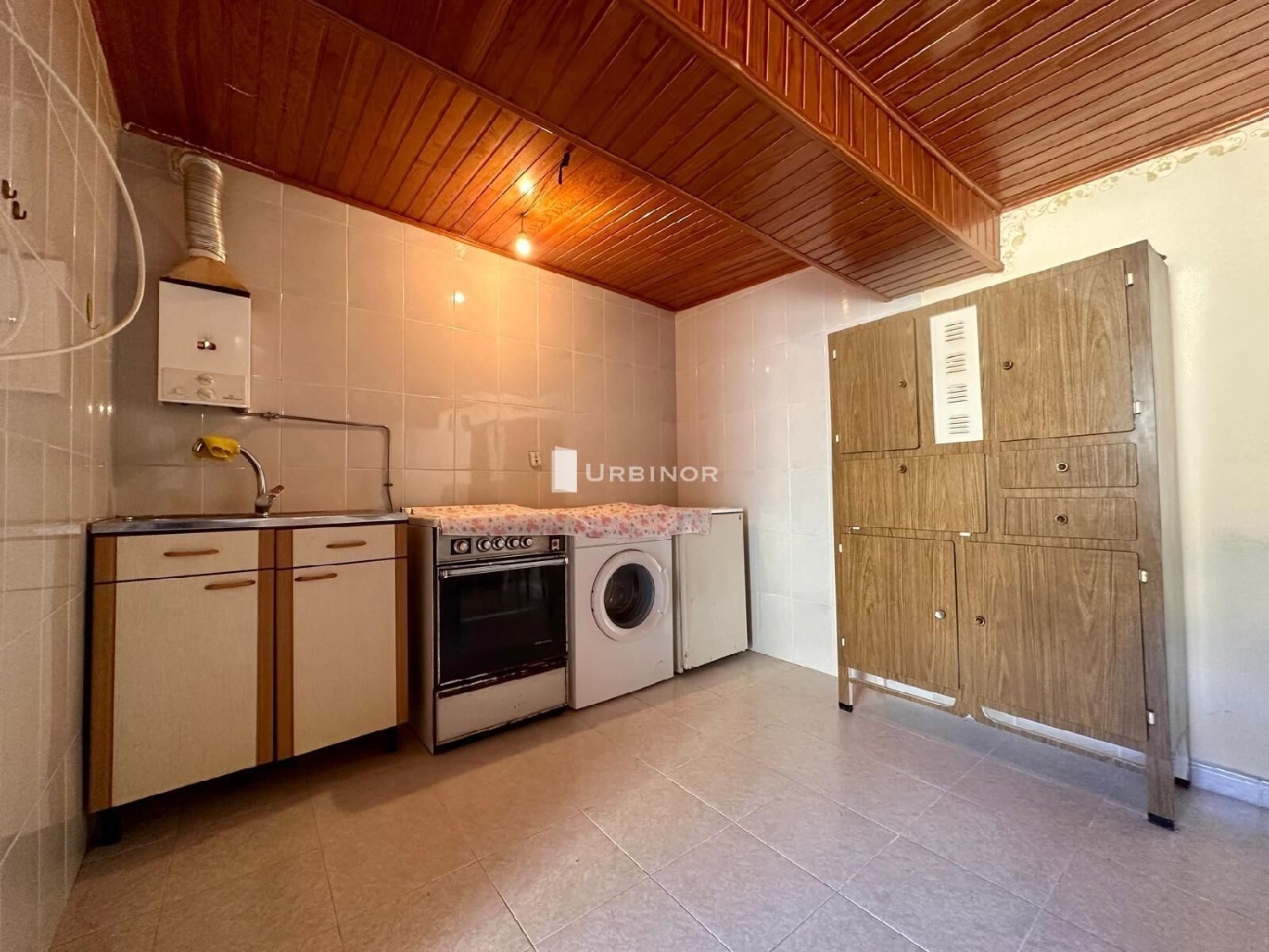  for sale terraced house Vilar De Barrio Limia 8