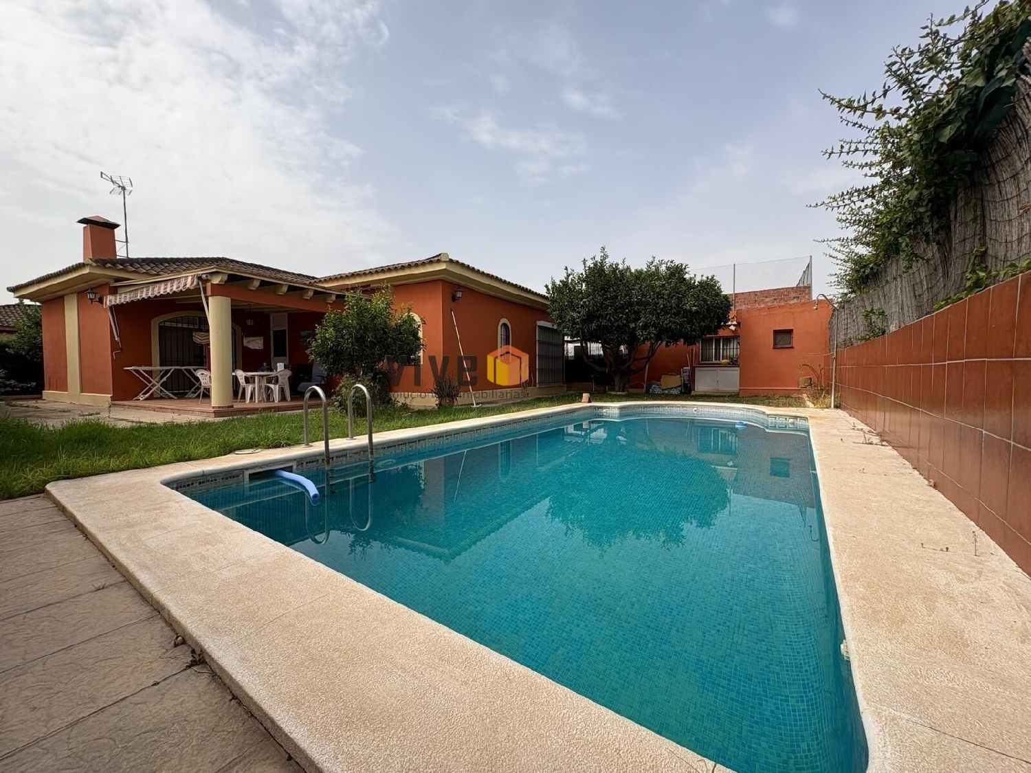  for sale villa Almensilla Metropolitana De Sevilla 1