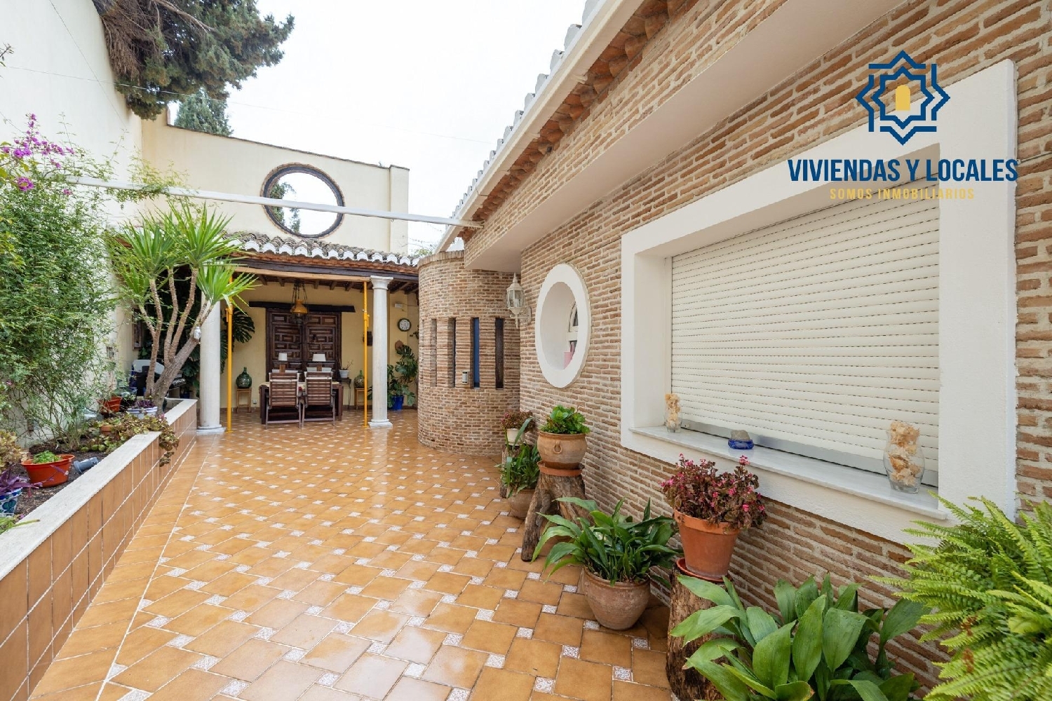  te koop villa Barrio De Granada Alacantí 7
