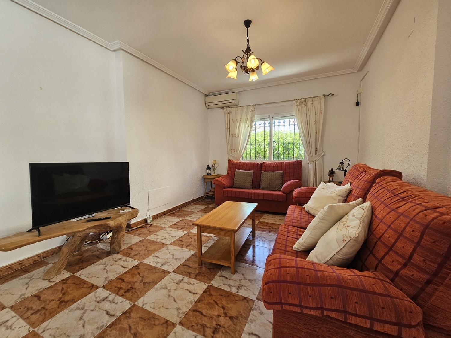  till salu villa Cabo Roig Baix Segura 5