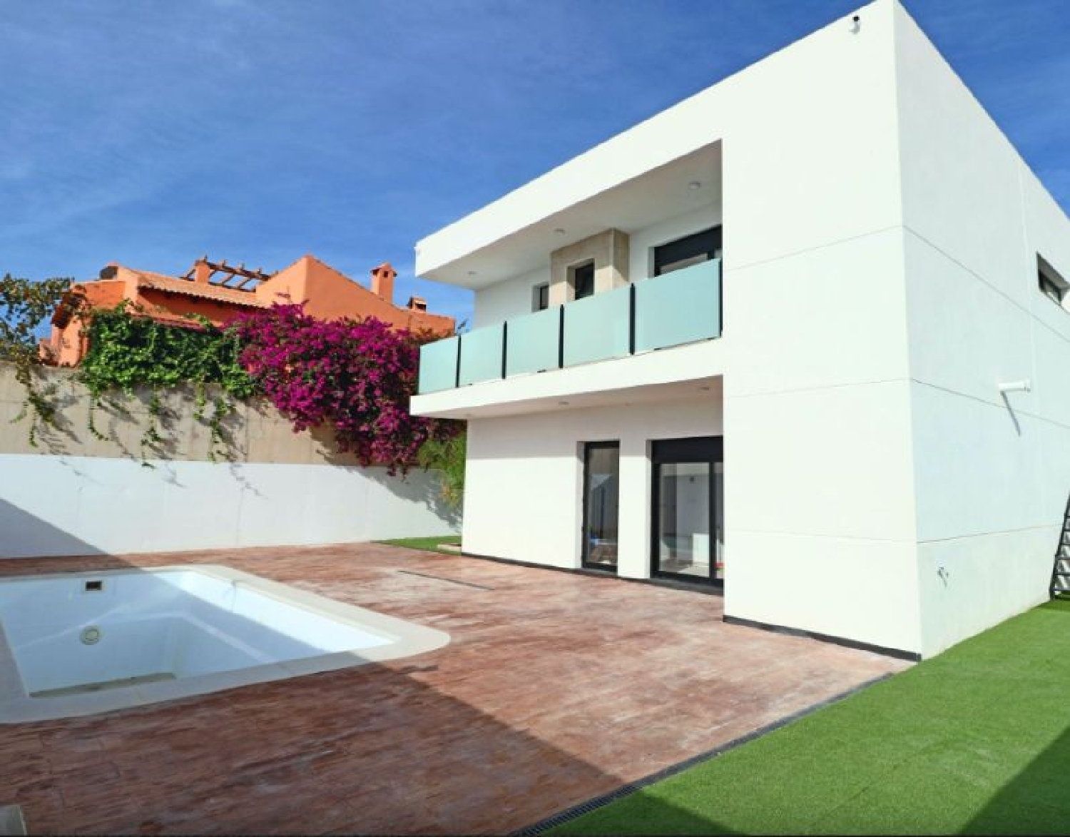  till salu villa Fortuna Oriental 5