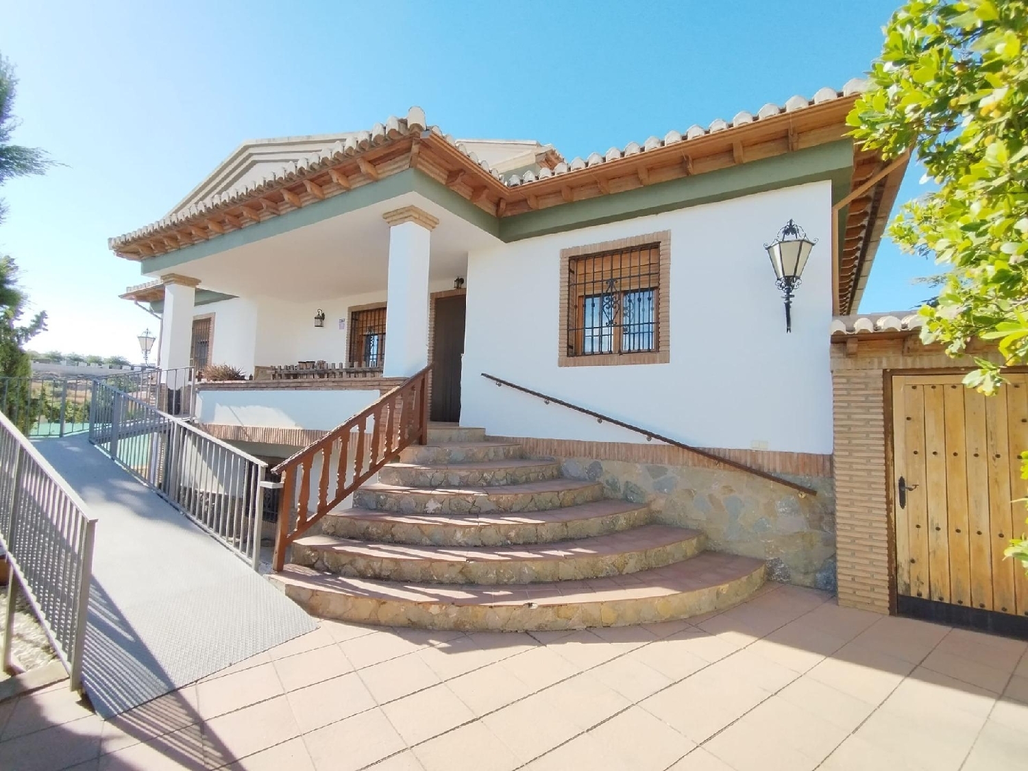  te koop villa Otura Vega De Granada 1