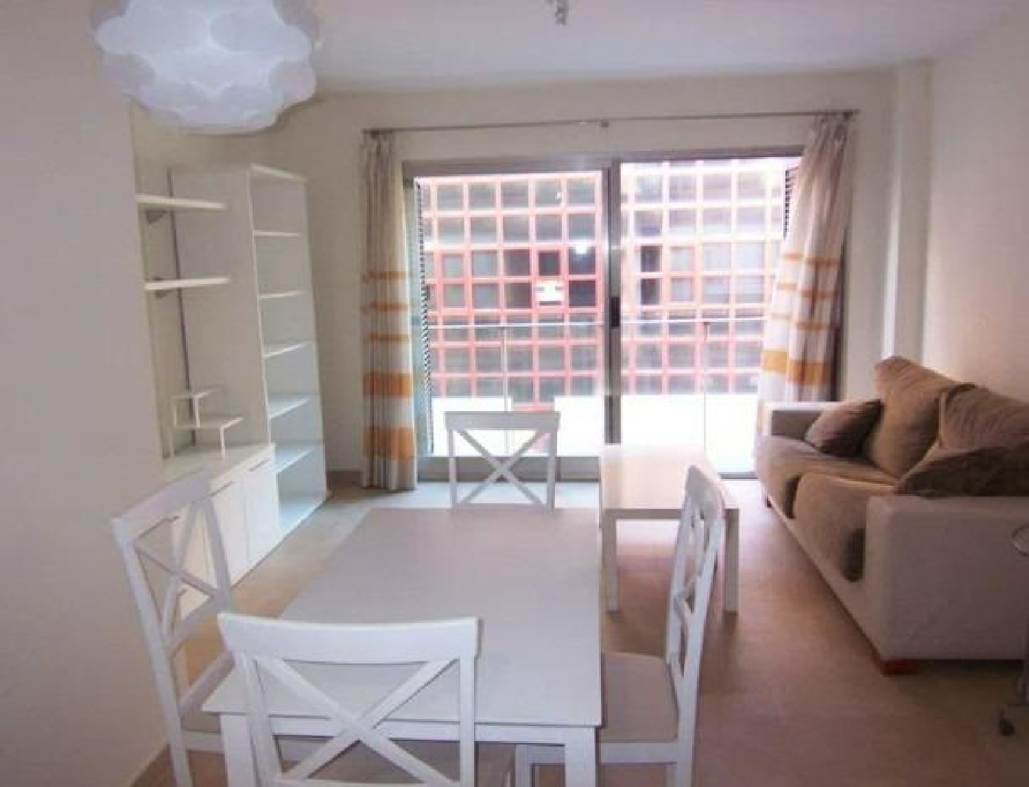  te koop appartement Alicante Centro 03001 Alacantí 2