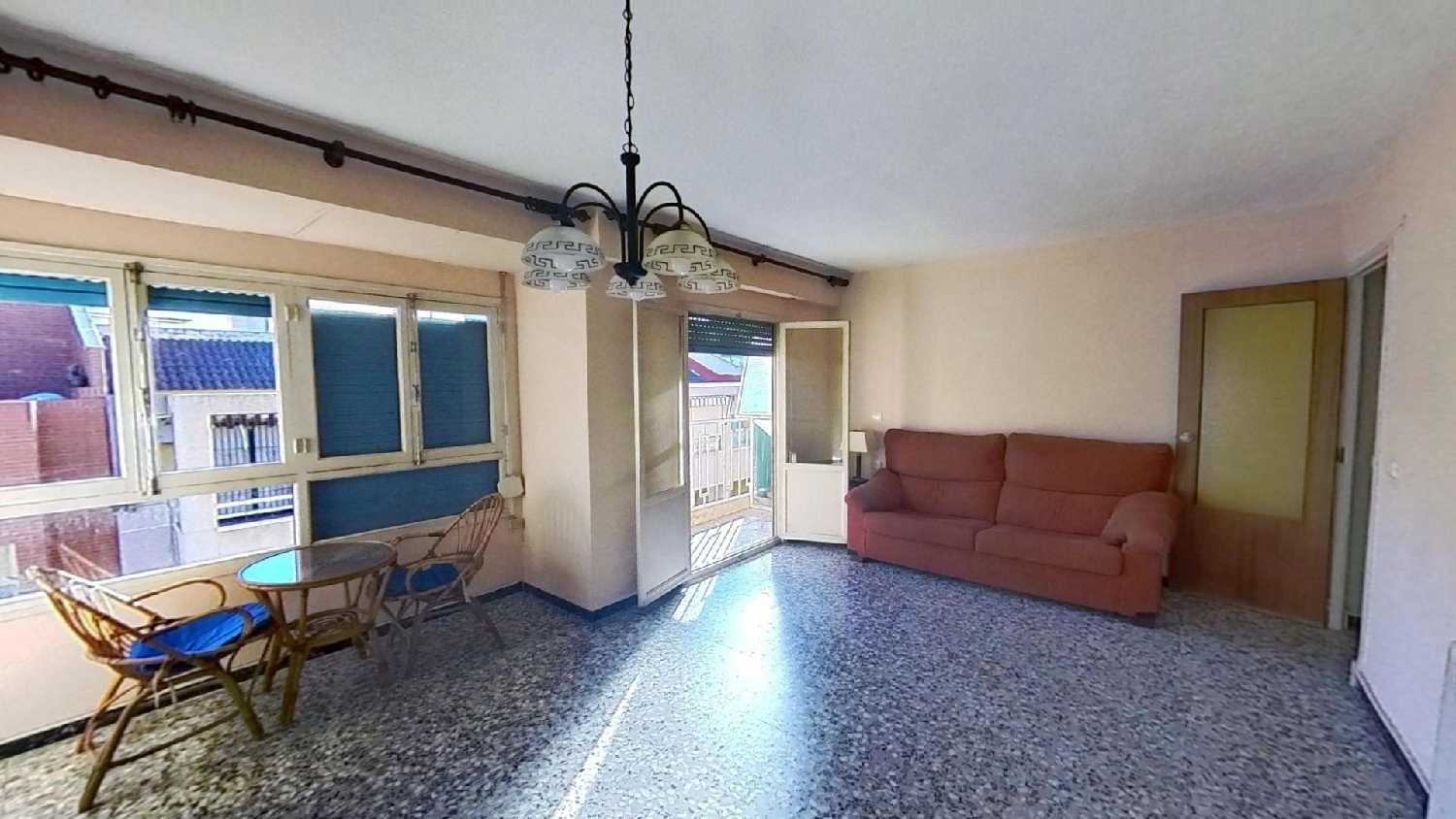  till salu lägenhet Alicante Centro 03001 Alacantí 2