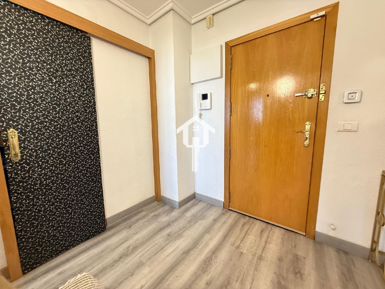  for sale apartment Alicante Centro 03001 Alacantí 3