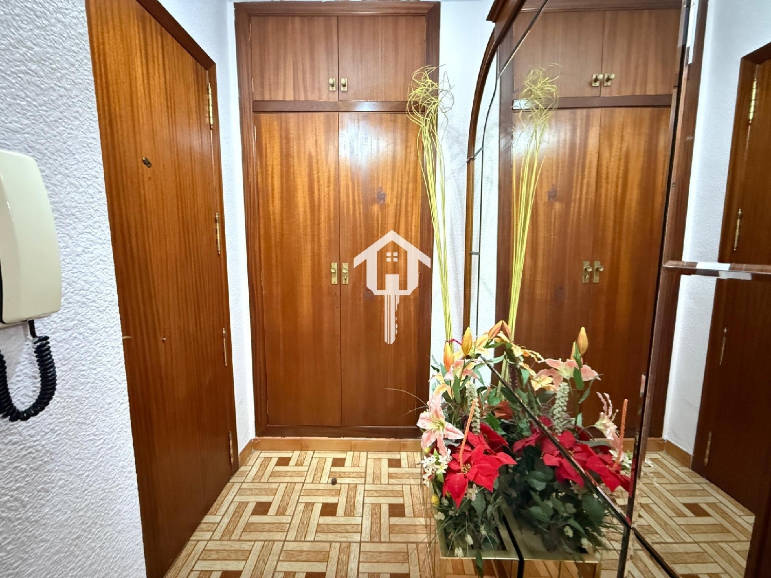 for sale apartment Alicante Centro 03001 Alacantí 2