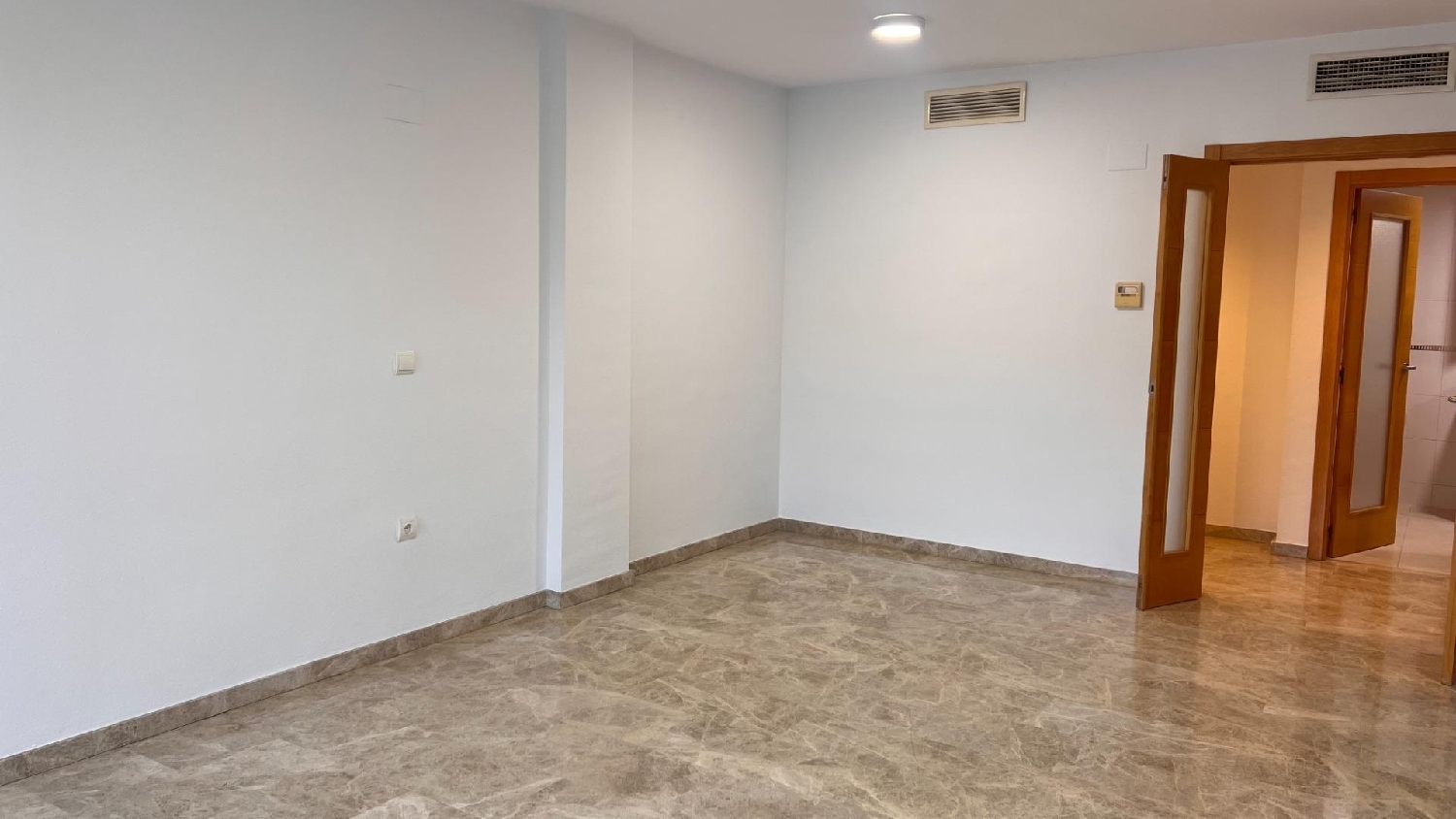  for sale apartment Alicante Centro 03001 Alacantí 5