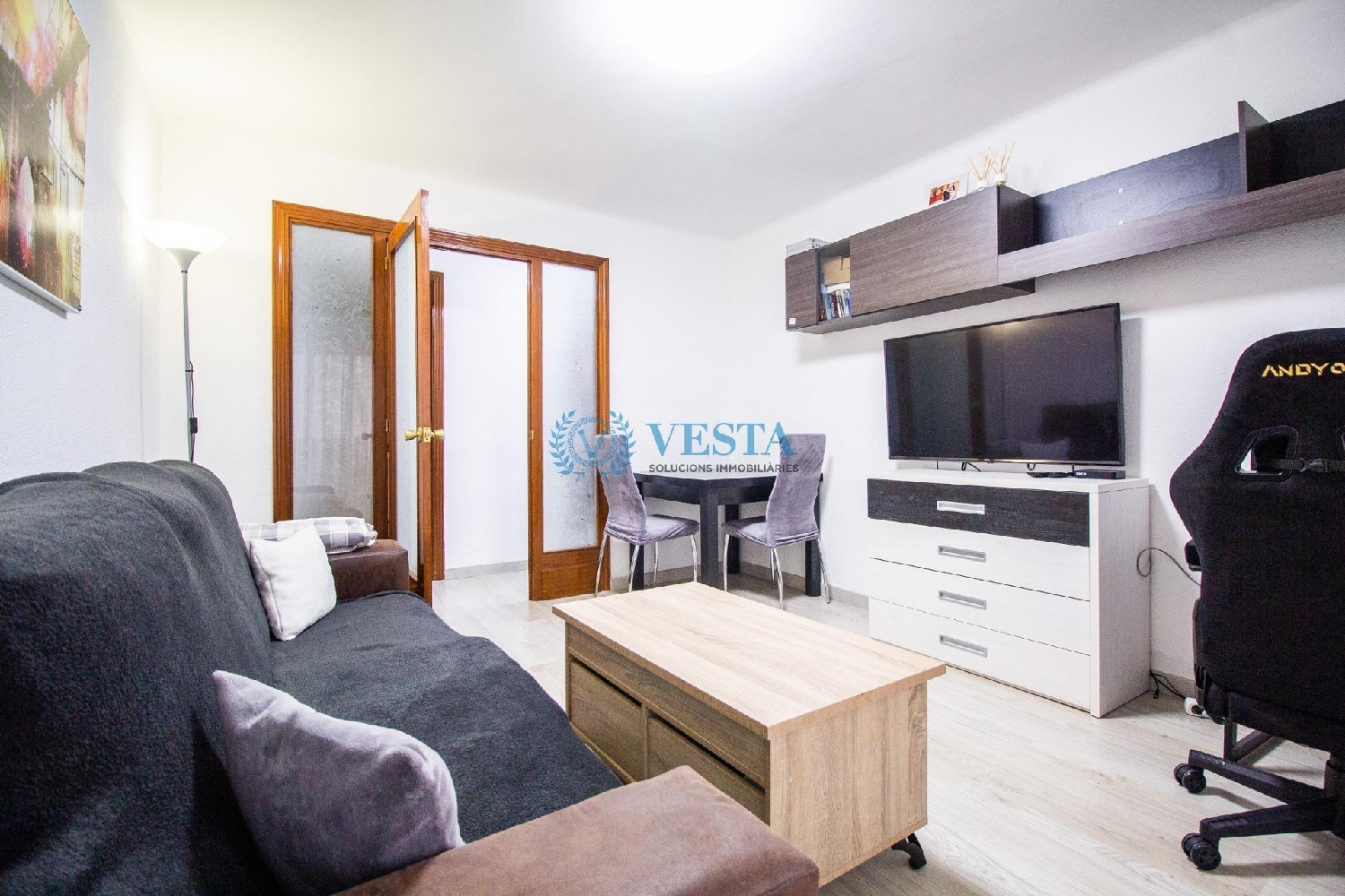  for sale apartment Barriada Les Tres Creus Bages 6