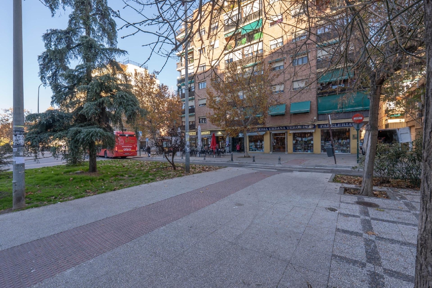  for sale apartment Barrio De Granada Alacantí 1