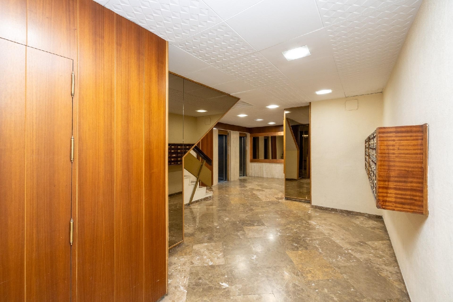  till salu lägenhet Barrio De Granada Alacantí 3