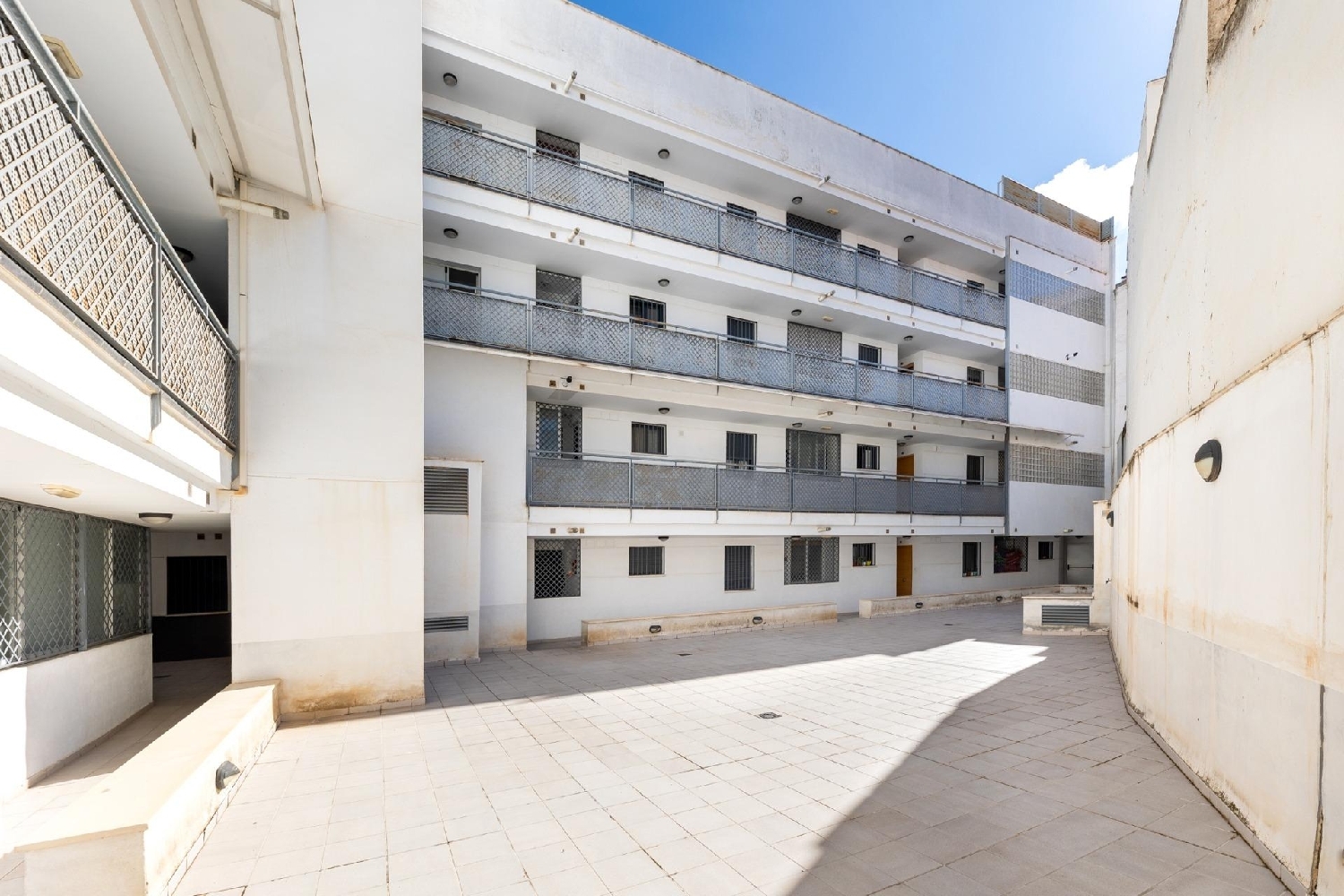 till salu lägenhet Barrio De Granada Alacantí 4