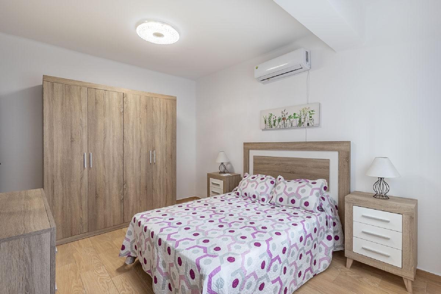 till salu lägenhet Barrio De Granada Alacantí 8