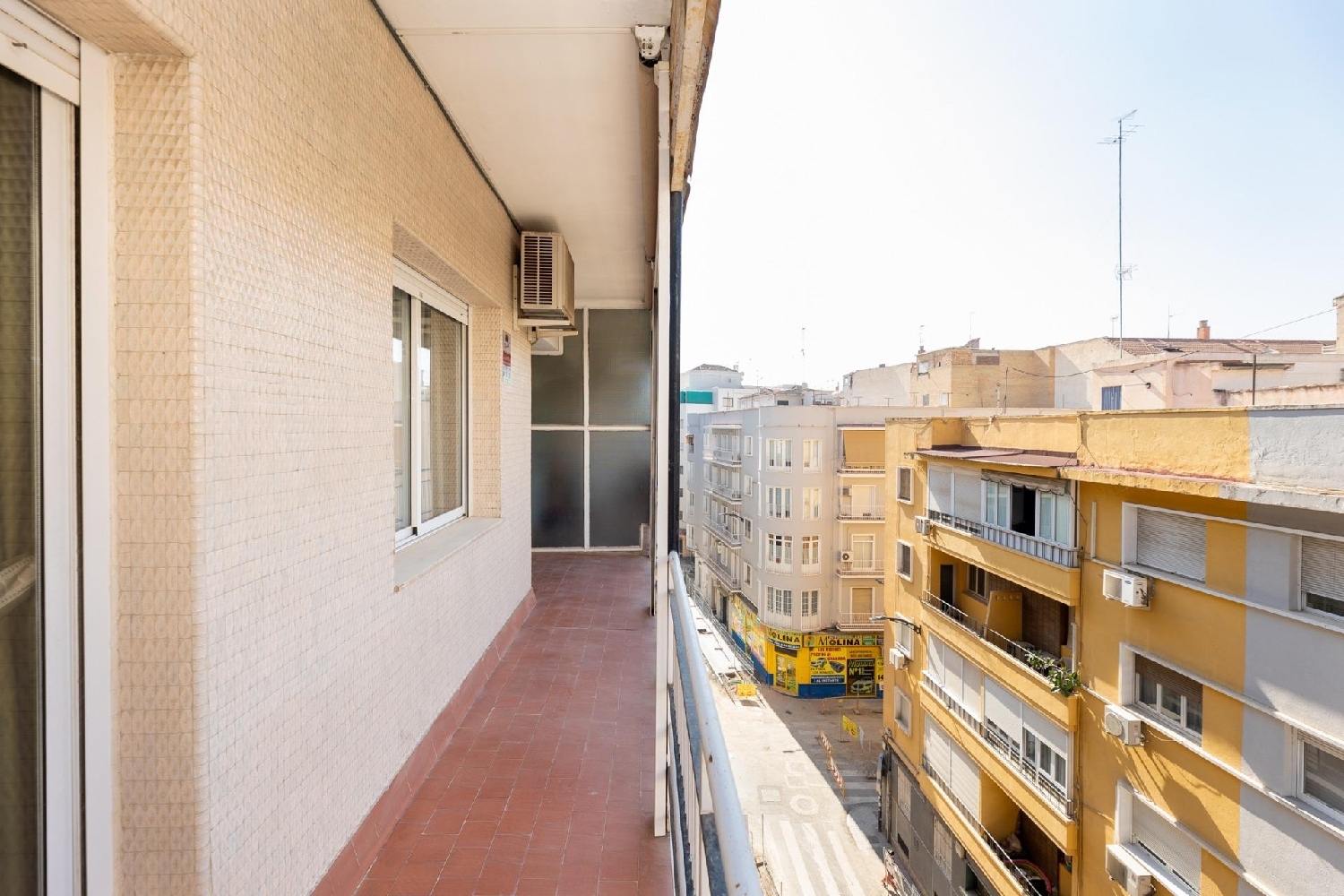  till salu lägenhet Barrio De Granada Alacantí 2