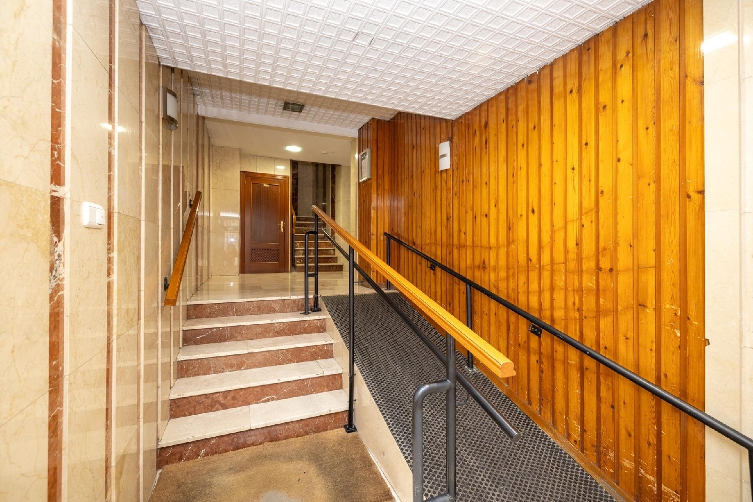 till salu lägenhet Barrio De Granada Alacantí 3