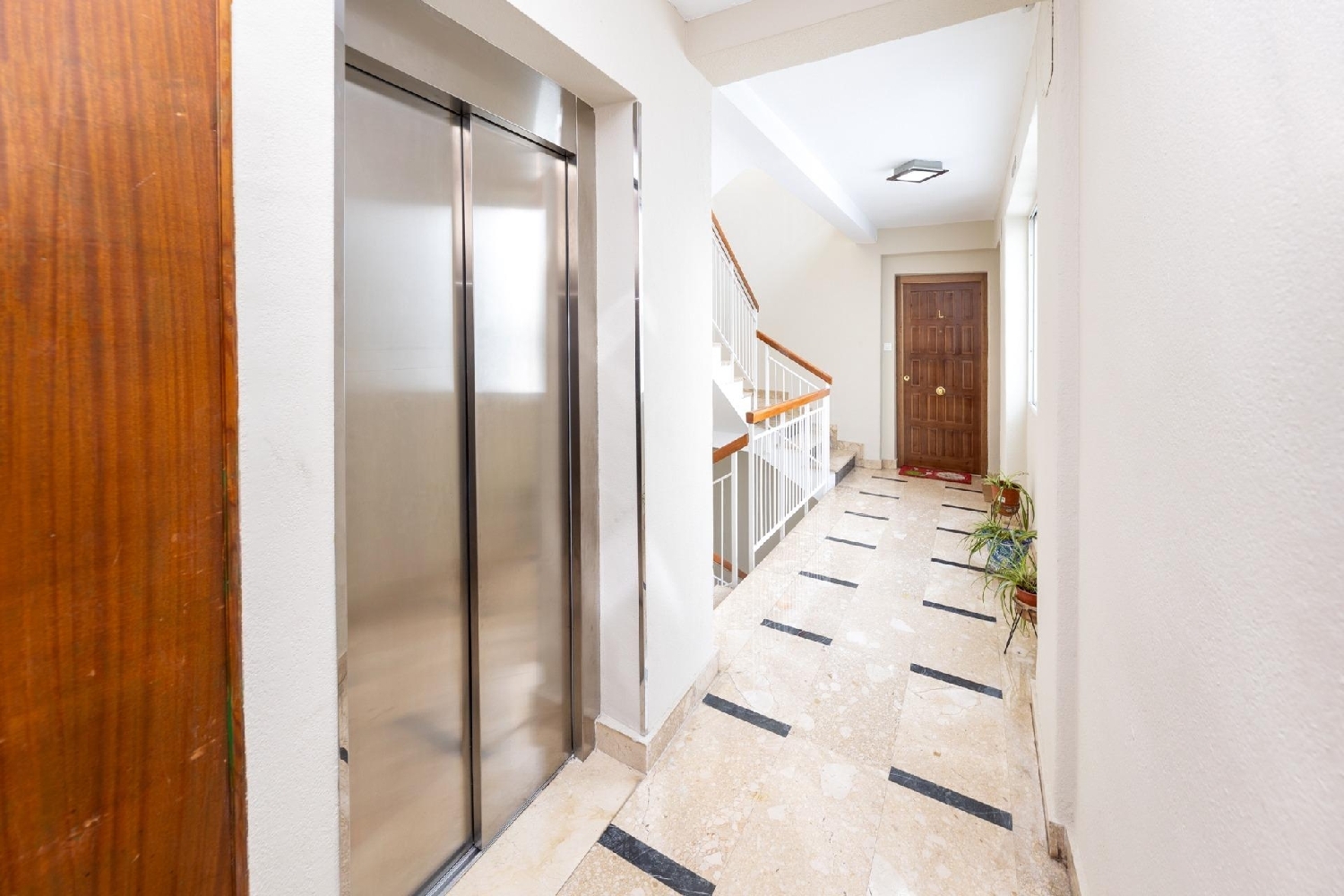  till salu lägenhet Barrio De Granada Alacantí 5