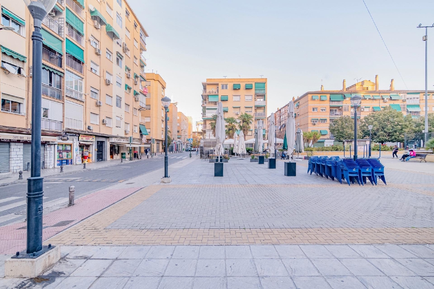 till salu lägenhet Barrio De Granada Alacantí 1
