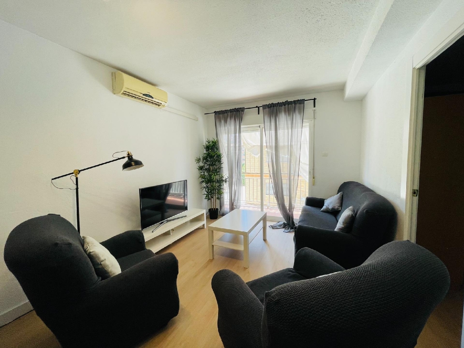 till salu lägenhet Barrio De Granada Alacantí 3