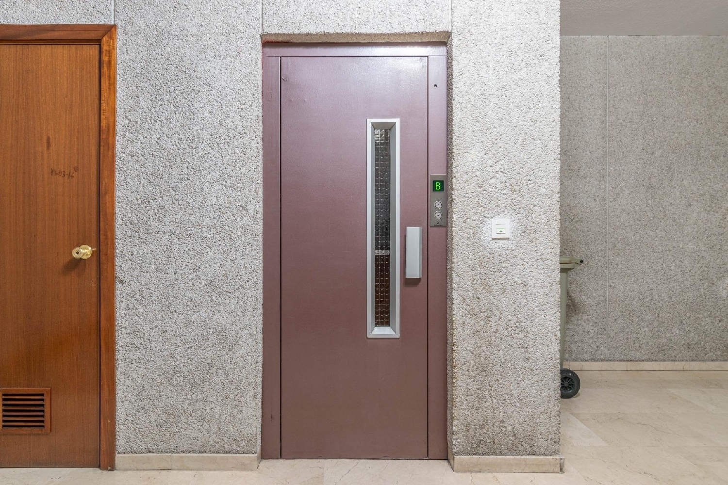  till salu lägenhet Barrio De Granada Alacantí 4