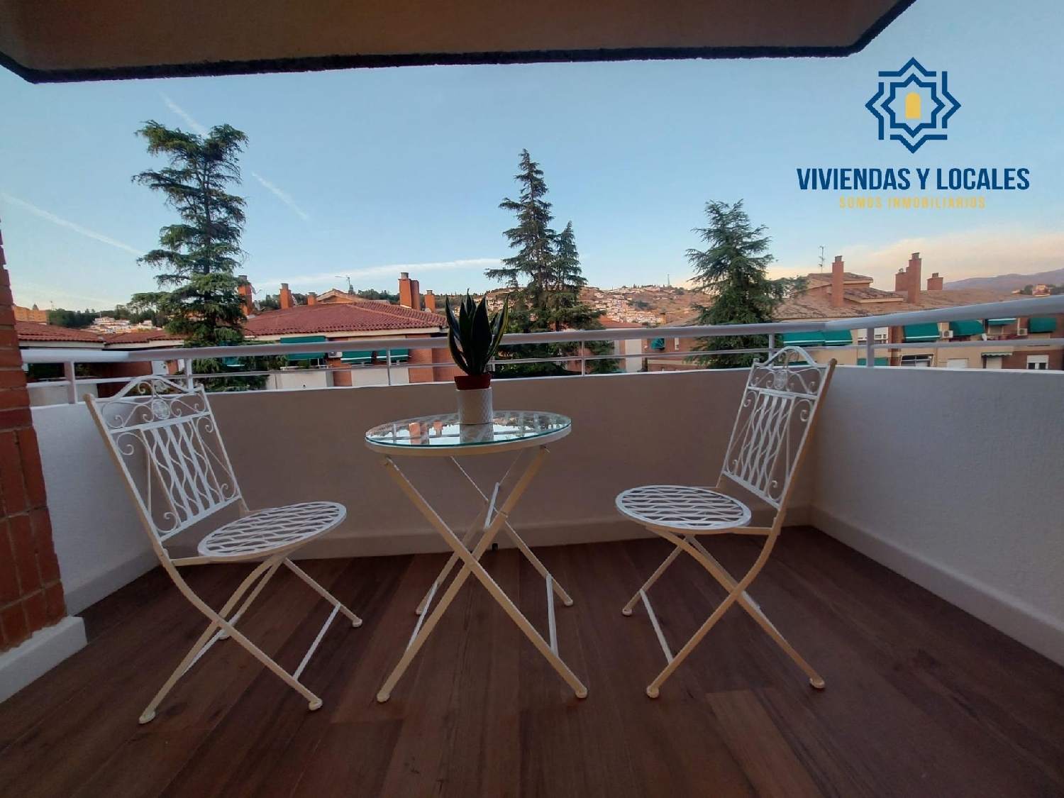 for sale apartment Barrio De Granada Alacantí 2