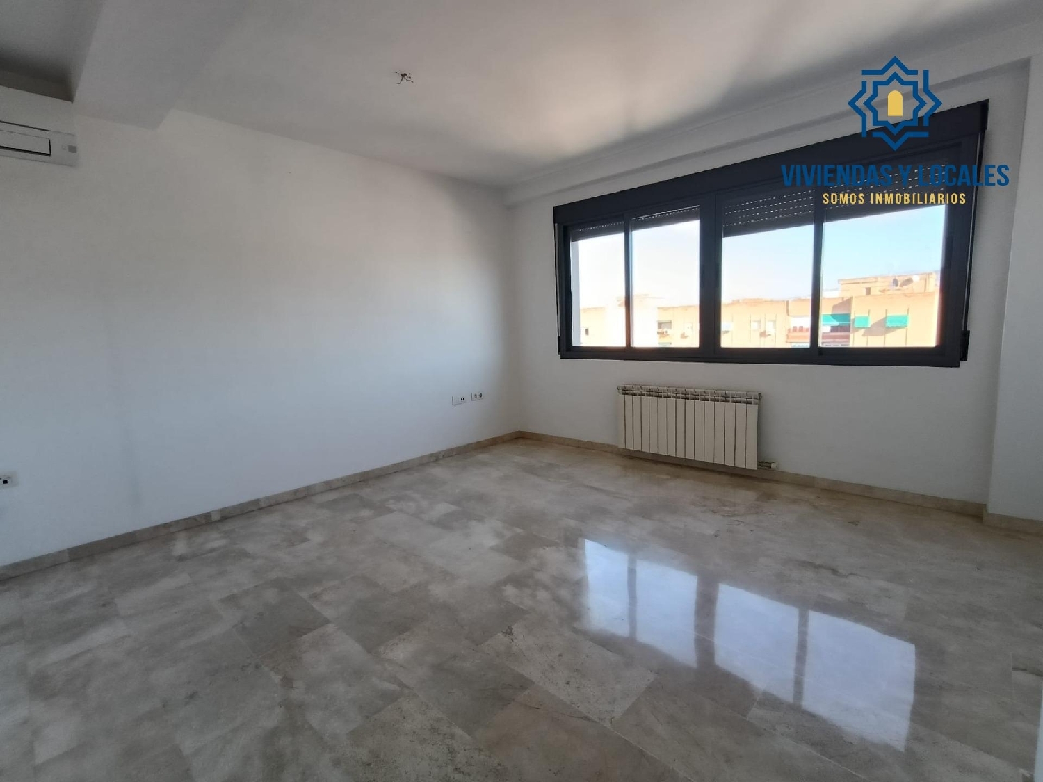for sale apartment Barrio De Granada Alacantí 2