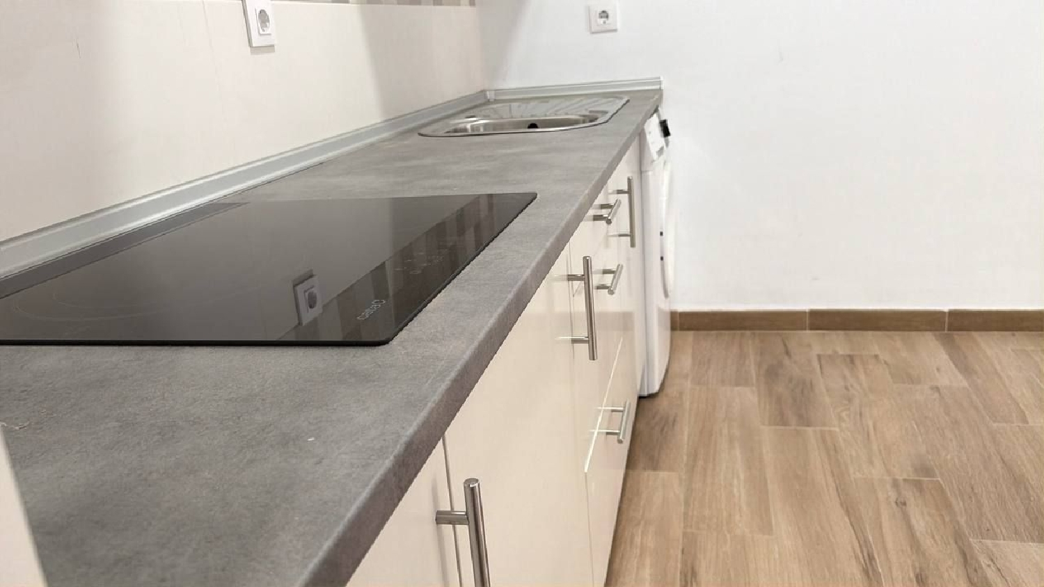 for sale apartment Camas Metropolitana De Sevilla 5