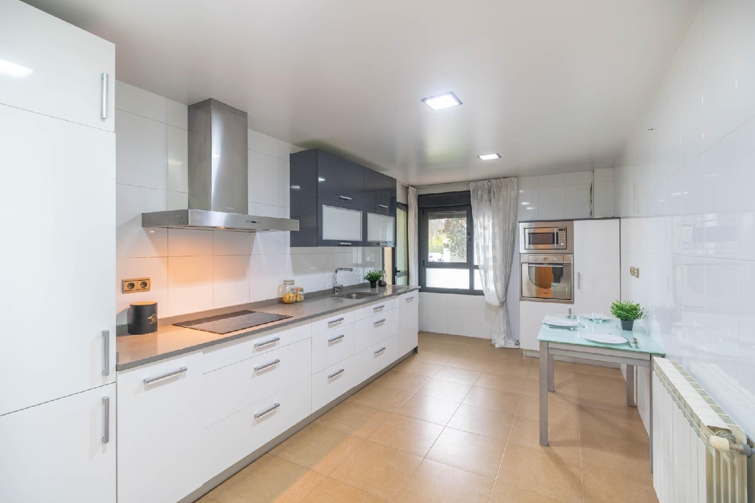 till salu lägenhet Garinoain Media Oriental 7