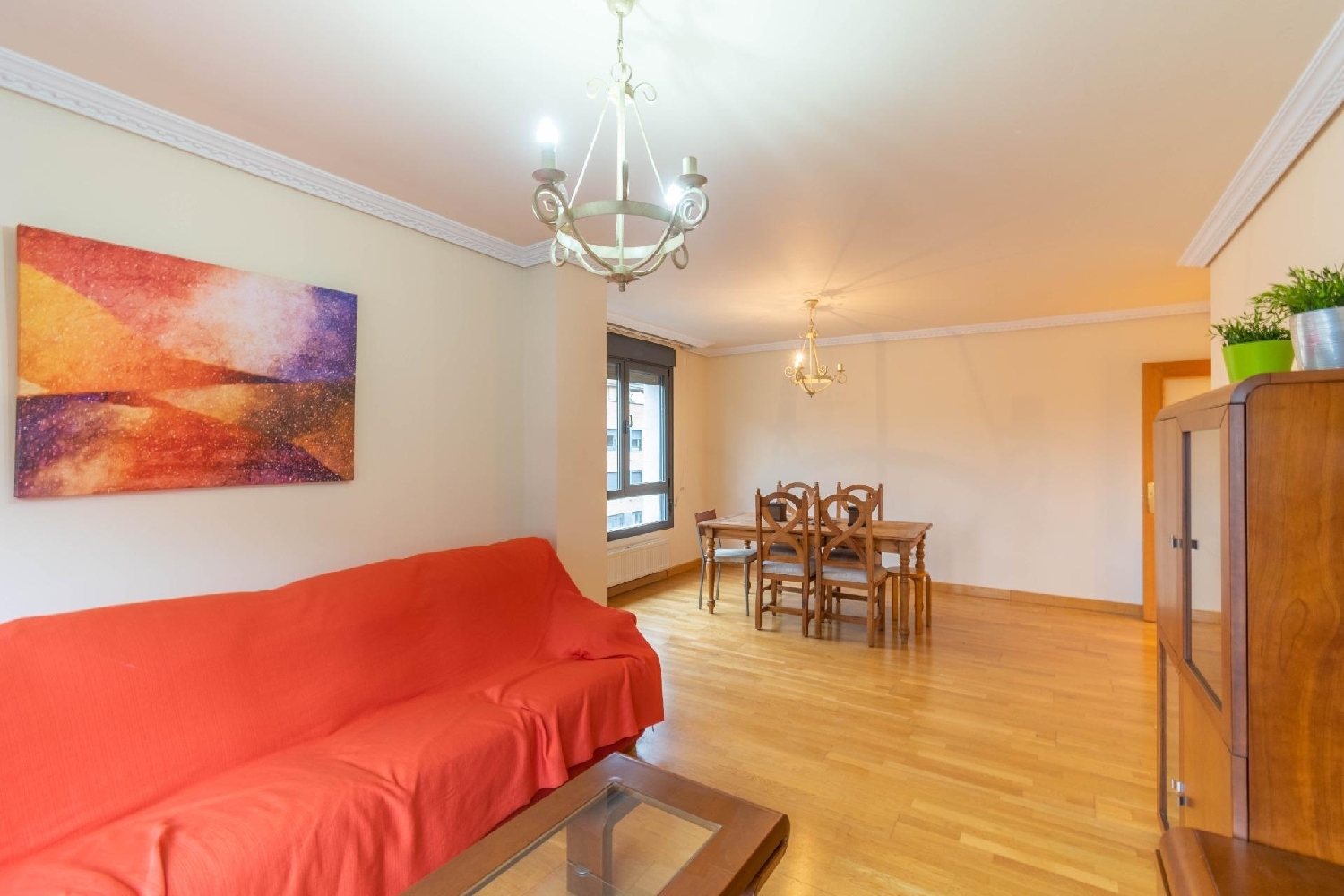  till salu lägenhet Sánsoain Media Oriental 8