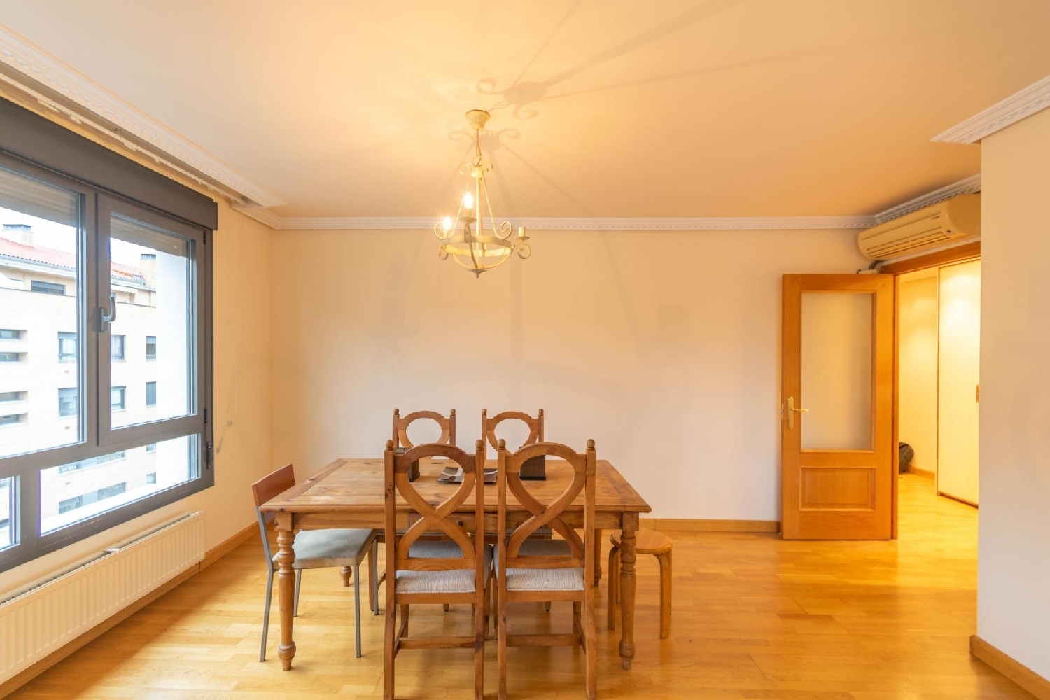  till salu lägenhet Sánsoain Media Oriental 6