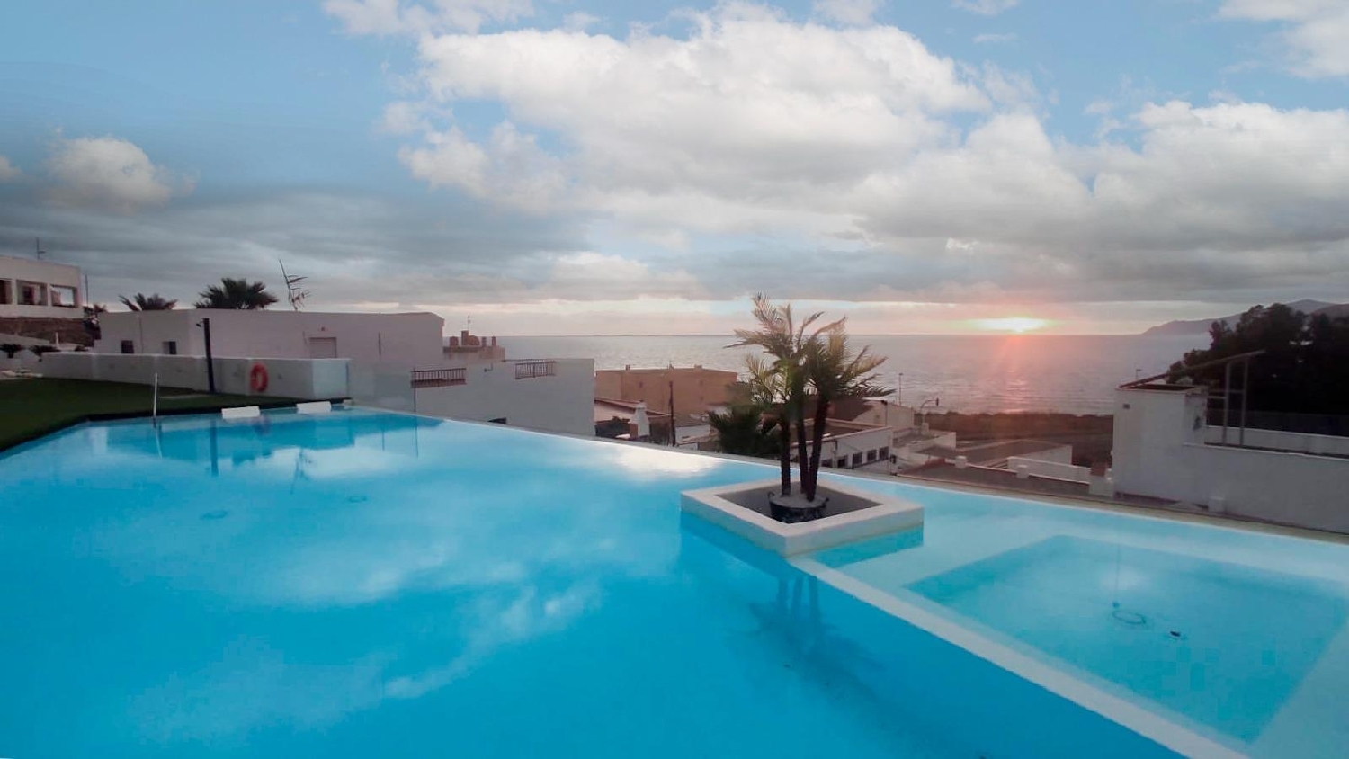  en venta apartamento Sorvilan Costa Tropical 1