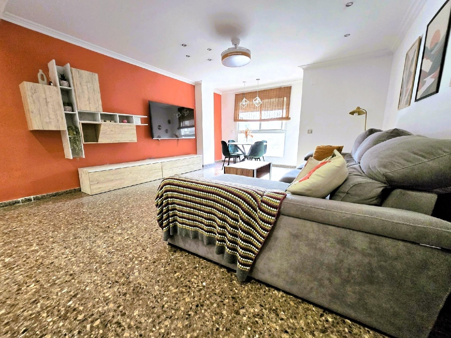 till salu lägenhet Torrent Horta Oest 2