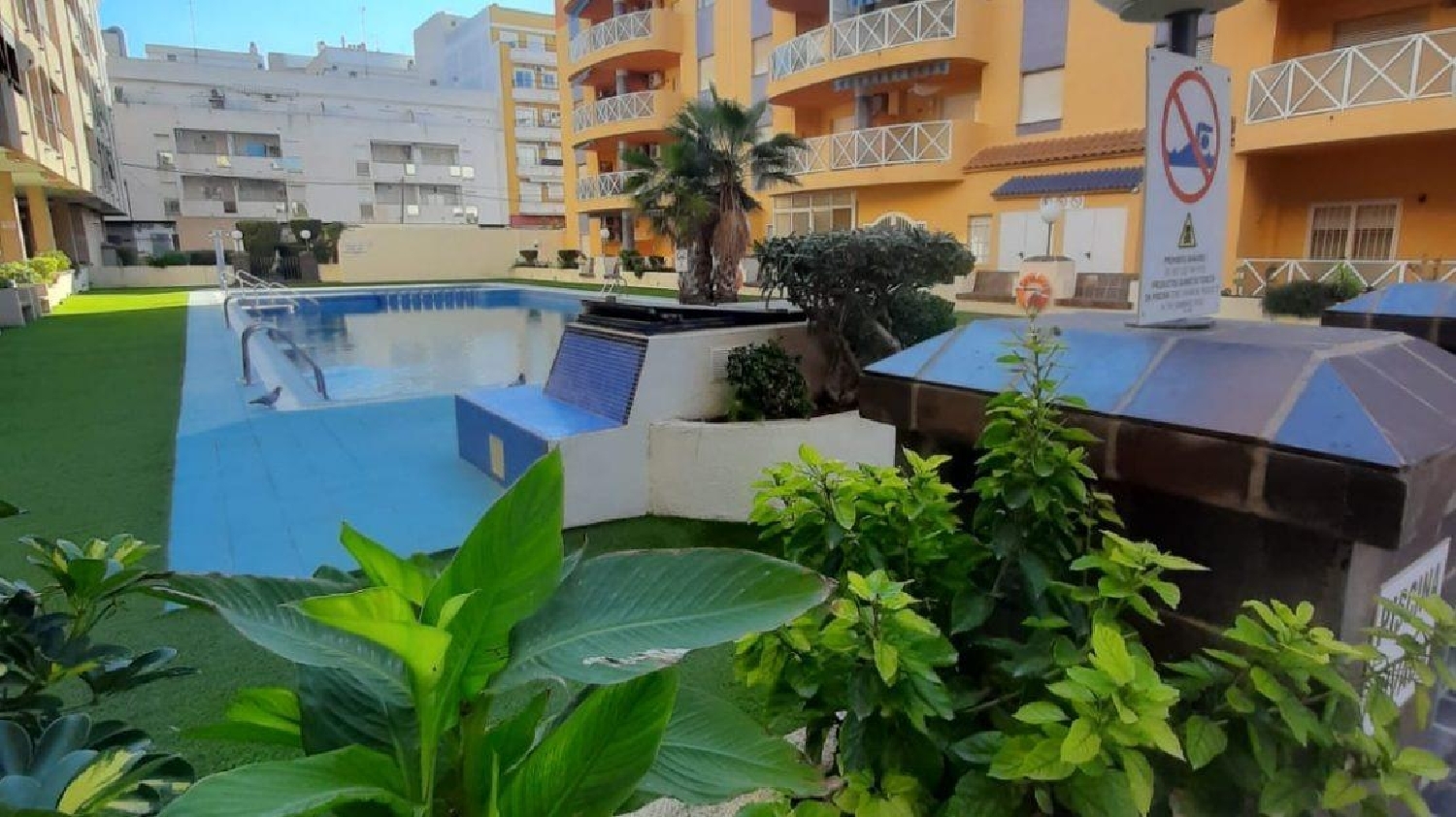  for sale apartment Torrevieja Baix Segura 1
