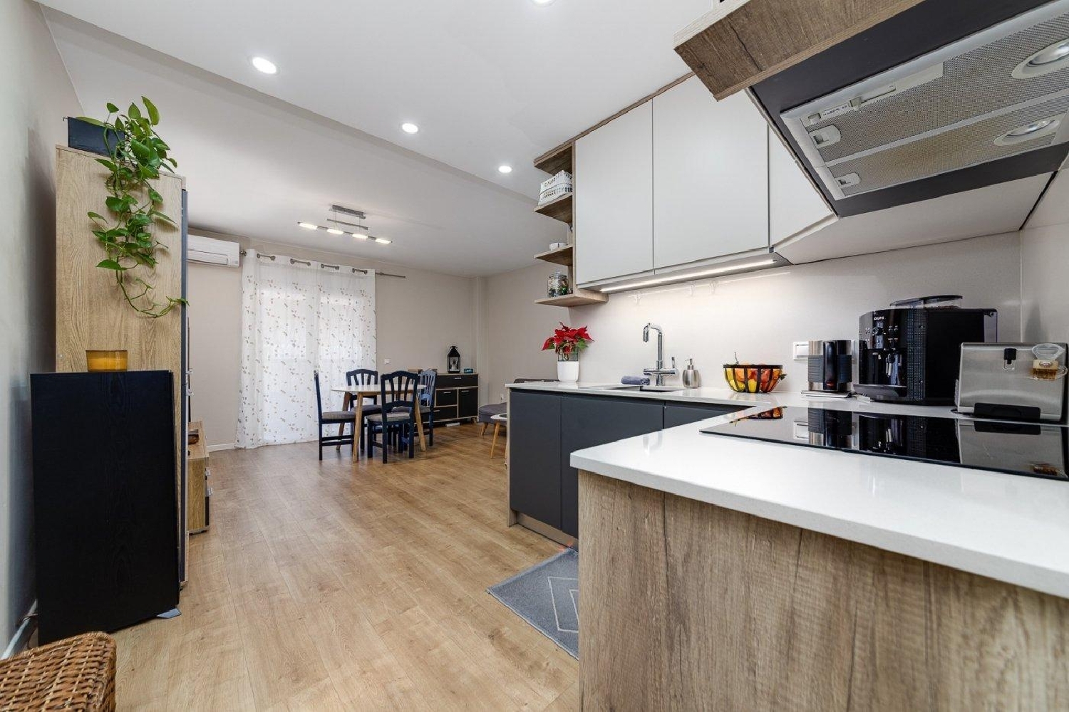  for sale apartment Torrevieja Baix Segura 1