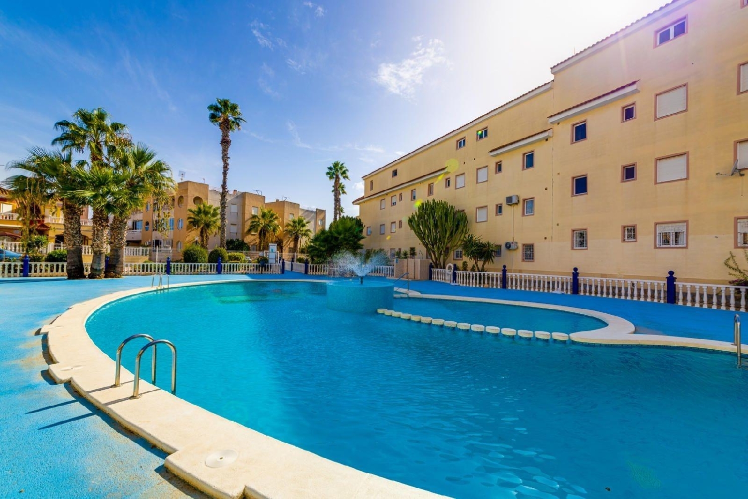  for sale apartment Torrevieja Baix Segura 2