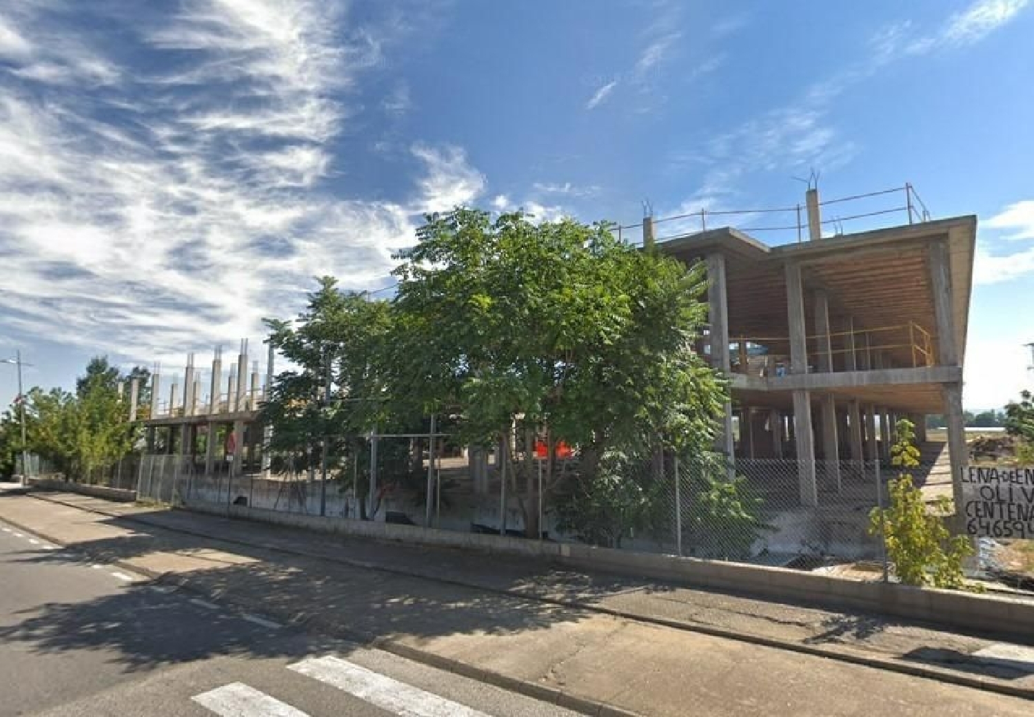  for sale building Humanes Campiña 2