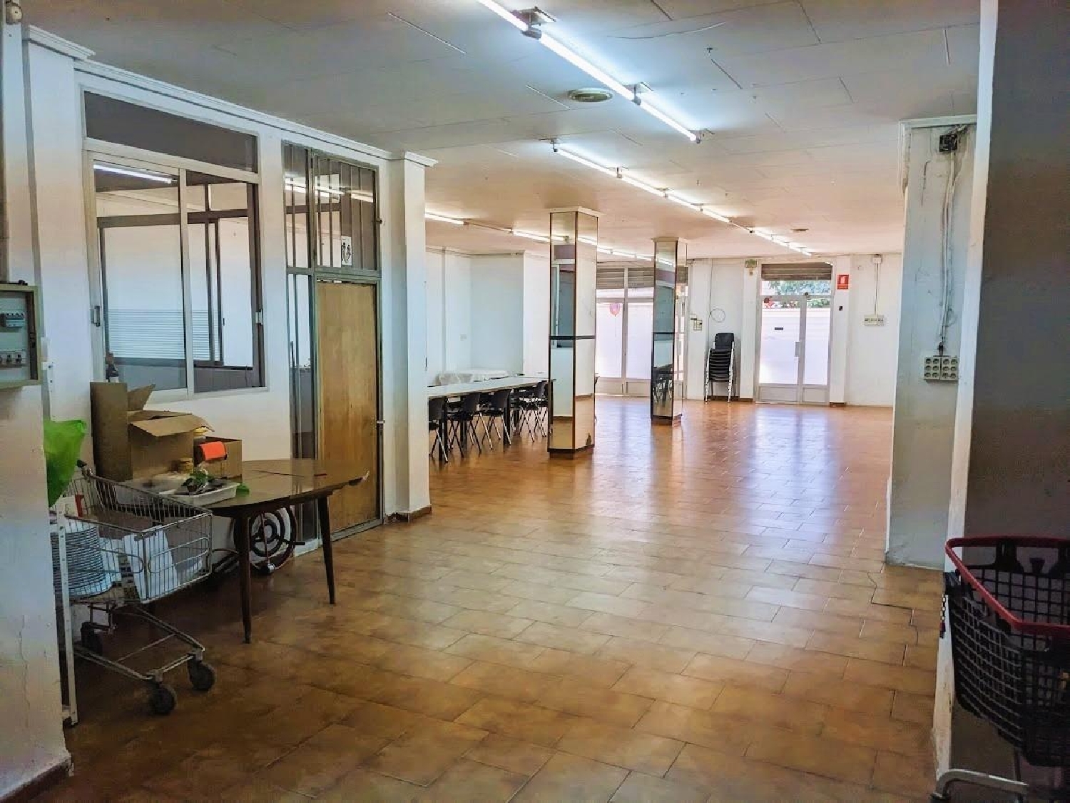  till salu byggnad Torrent Horta Oest 3