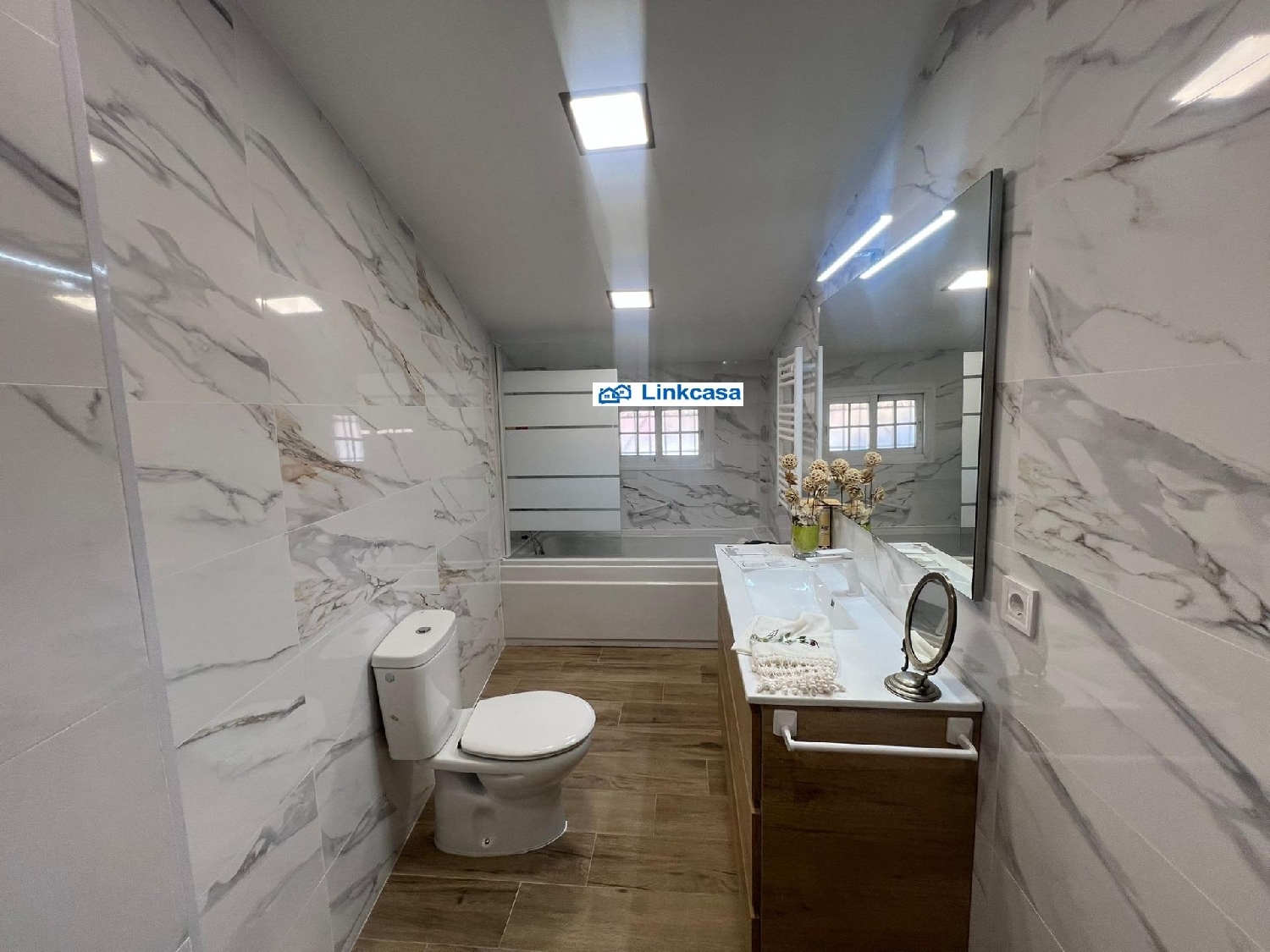 till salu byggnad Valverde De Leganés Olienza 4