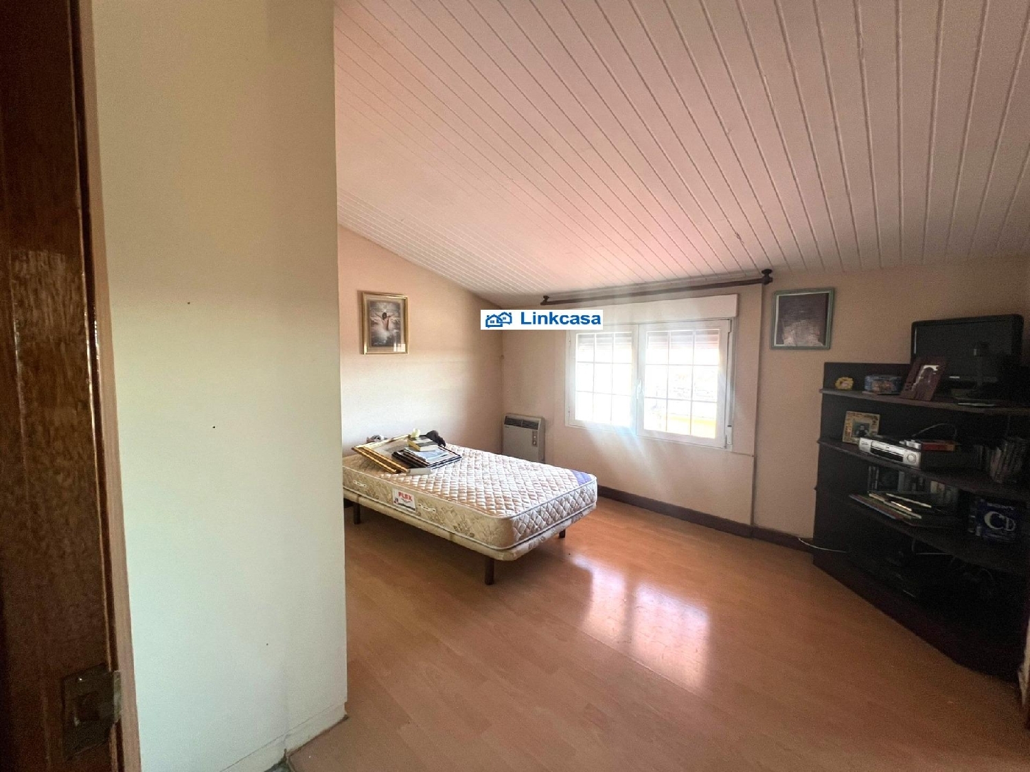 till salu byggnad Valverde De Leganés Olienza 8