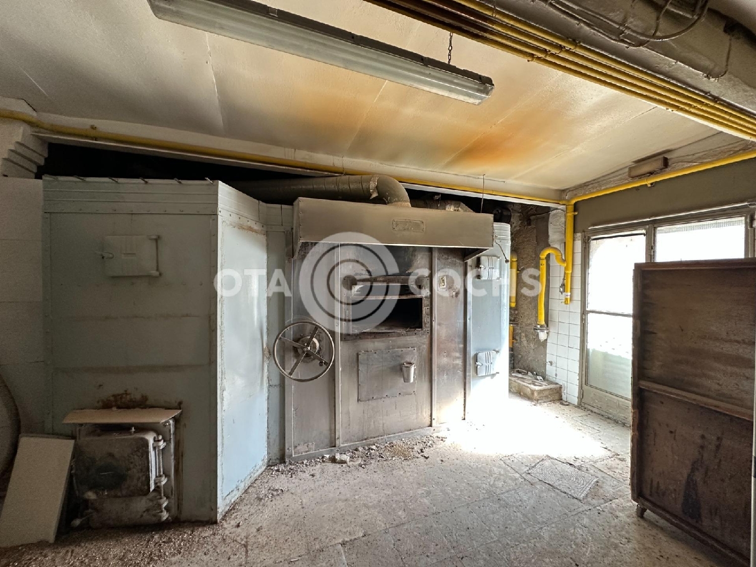  à vendre commerce Barriada Les Tres Creus Bages 7