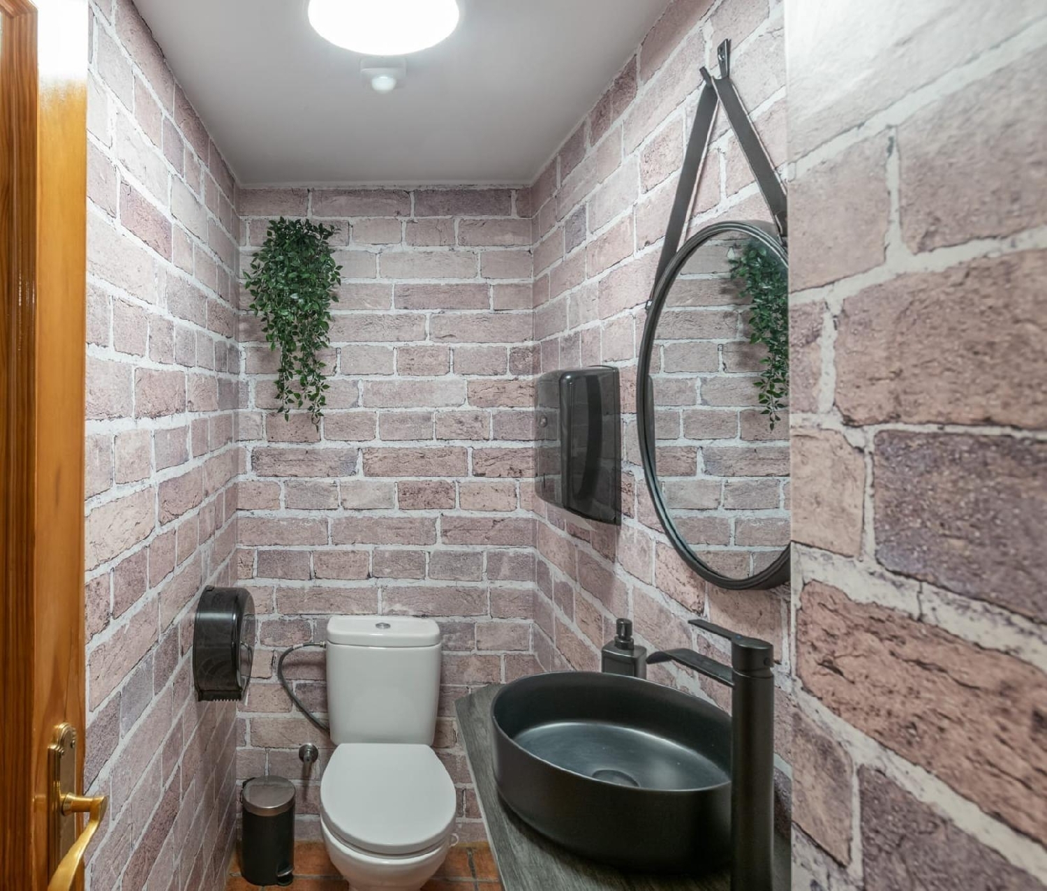 te koop bedrijfsruimte/ kantoor Barrio De Granada Alacantí 7