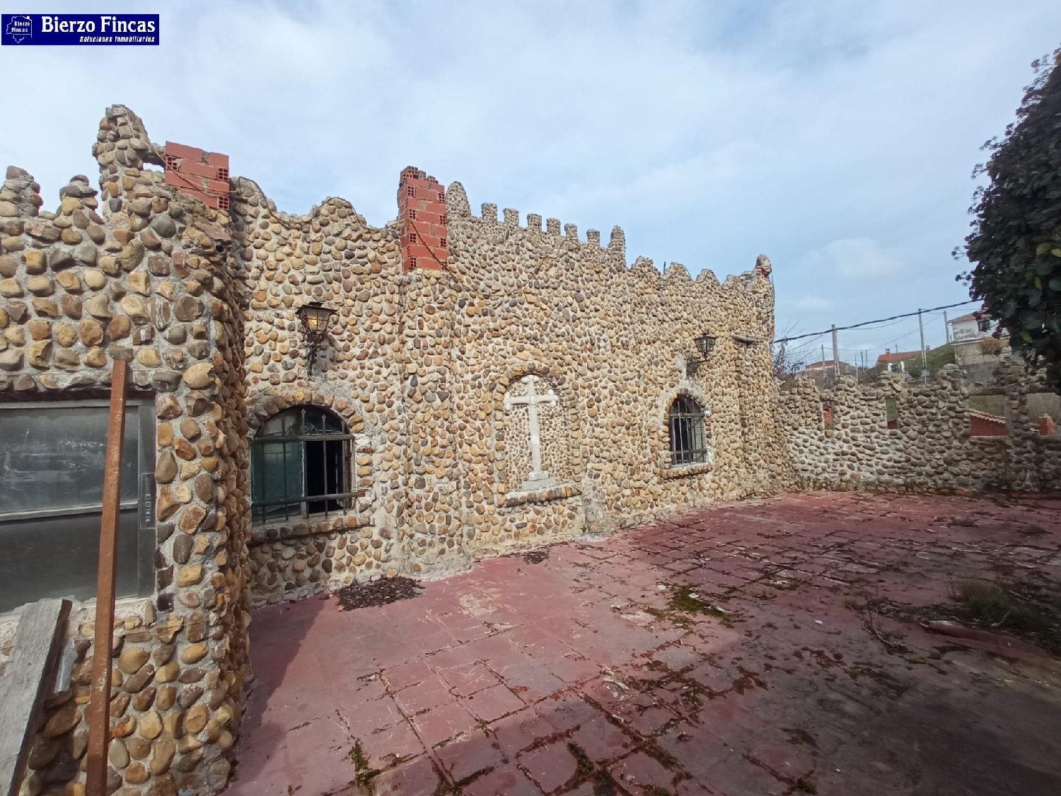  till salu kommersiell León De Abaixo Arzúa 7