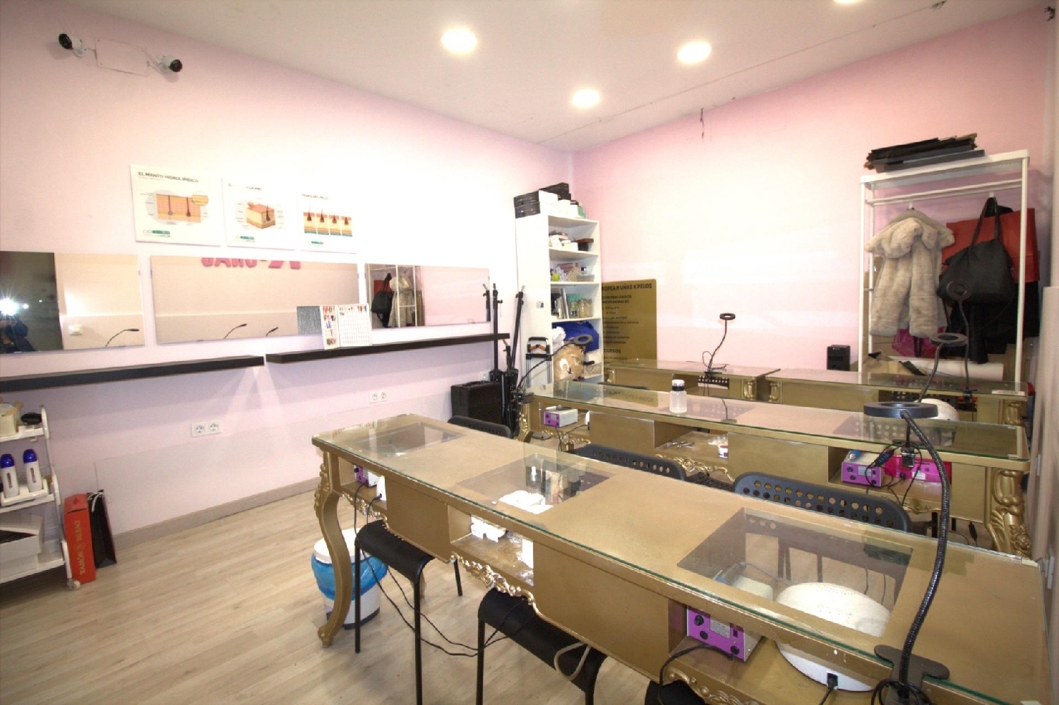  te koop bedrijfsruimte/ kantoor Madrid Valle Del Almanzora 3