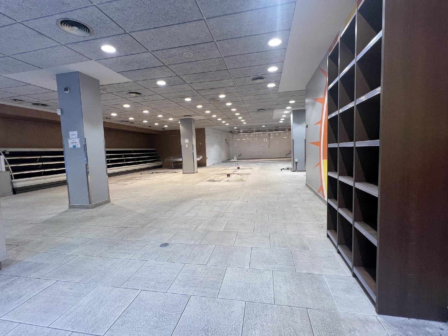  à vendre commerce Manresa Bages 7