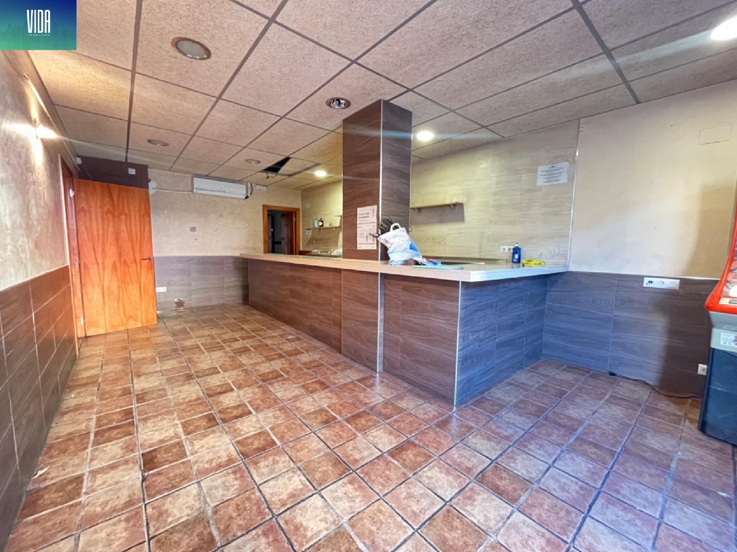  en venta local comercial Manresa Bages 1