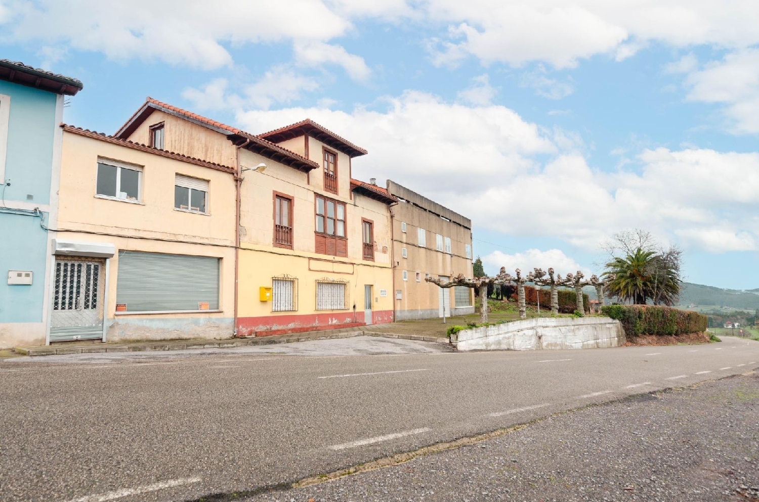 à vendre commerce Salas Oviedo 3