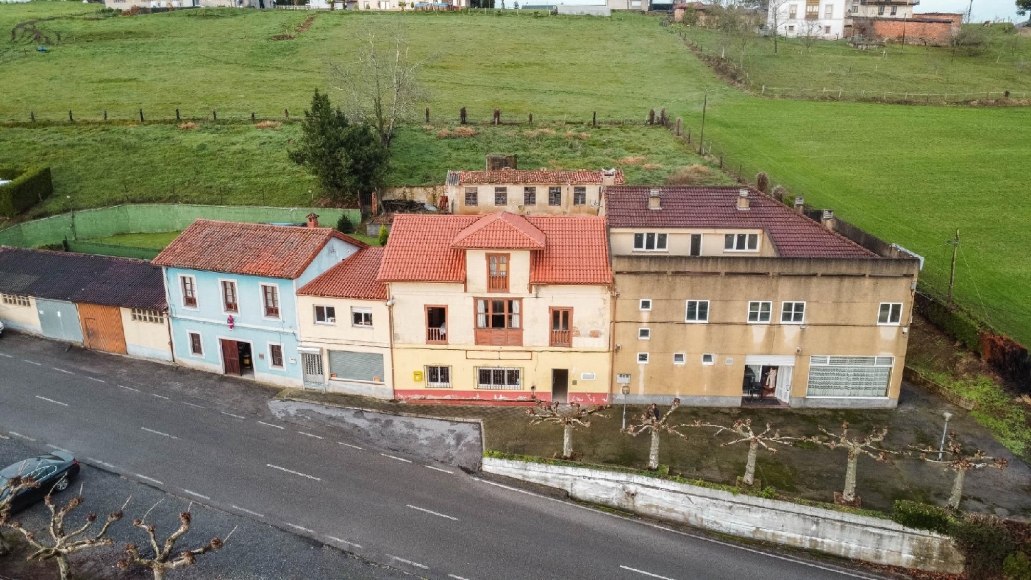 à vendre commerce Salas Oviedo 2