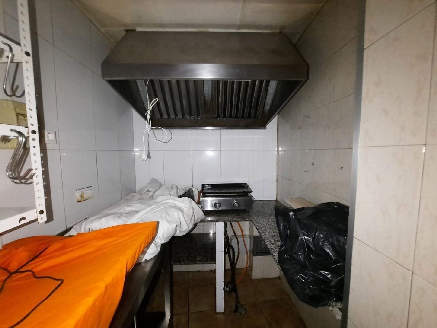  te koop bedrijfsruimte/ kantoor Sant Carles De La Ràpita Montsià 4