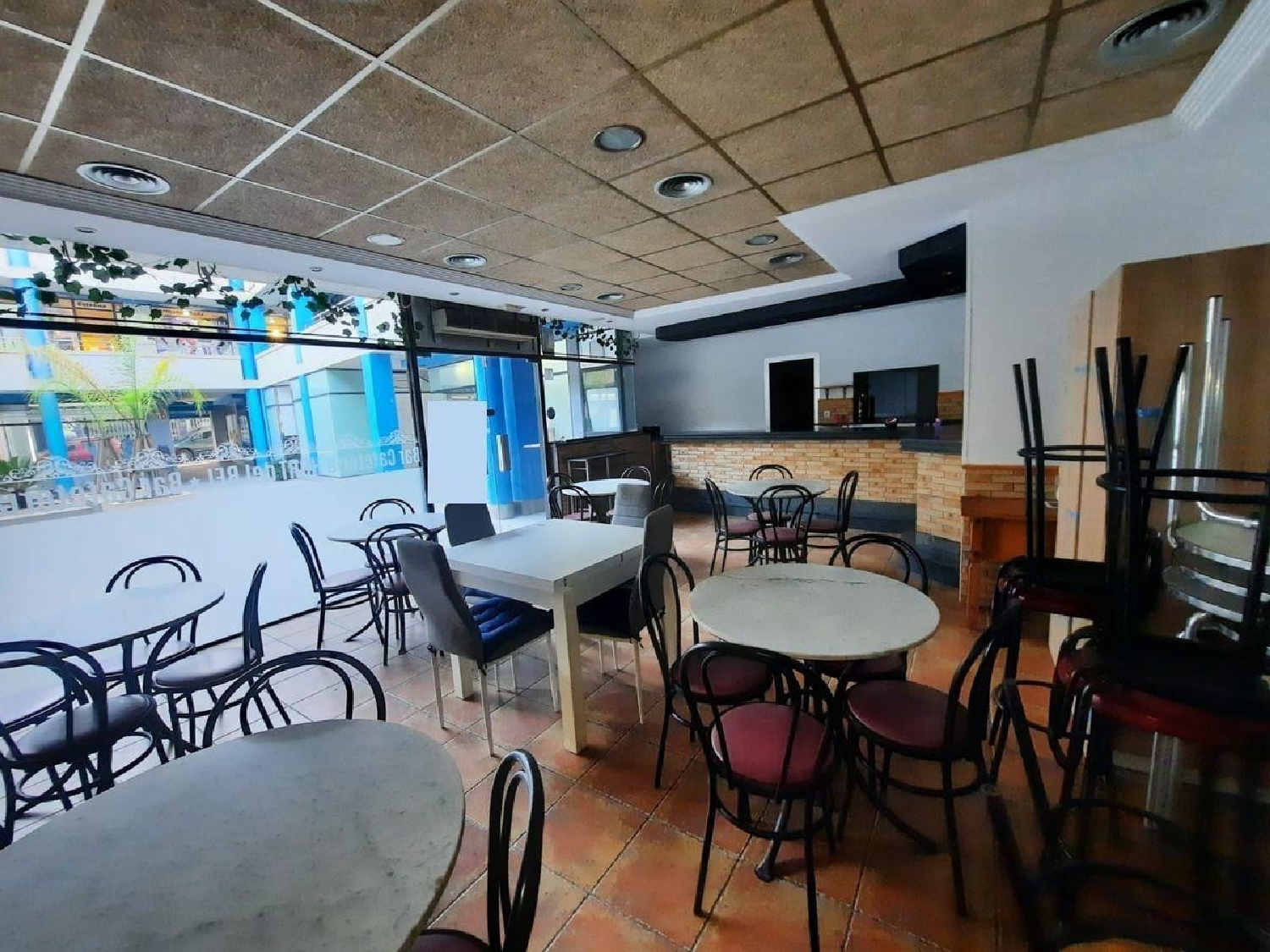  te koop bedrijfsruimte/ kantoor Sant Carles De La Ràpita Montsià 7