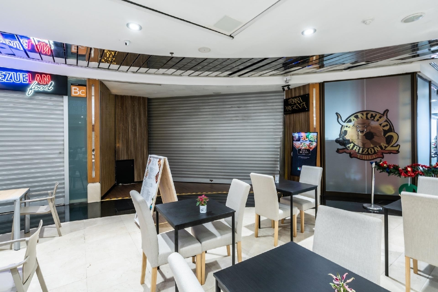  for sale commercial Santa Cruz De Tenerife 38000 Zona Metropolitana 8